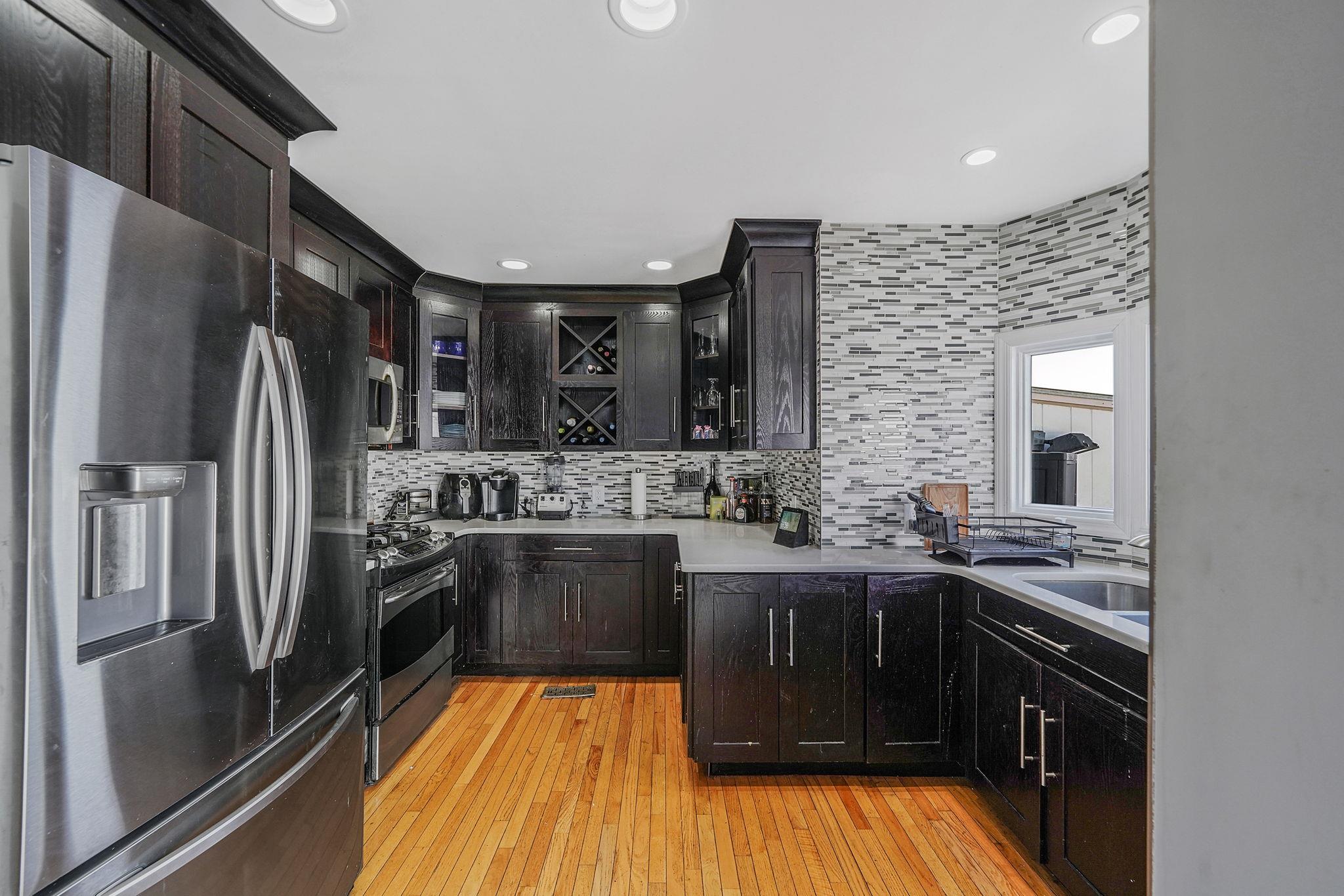 222 Nassau Avenue, Freeport, New York image 8