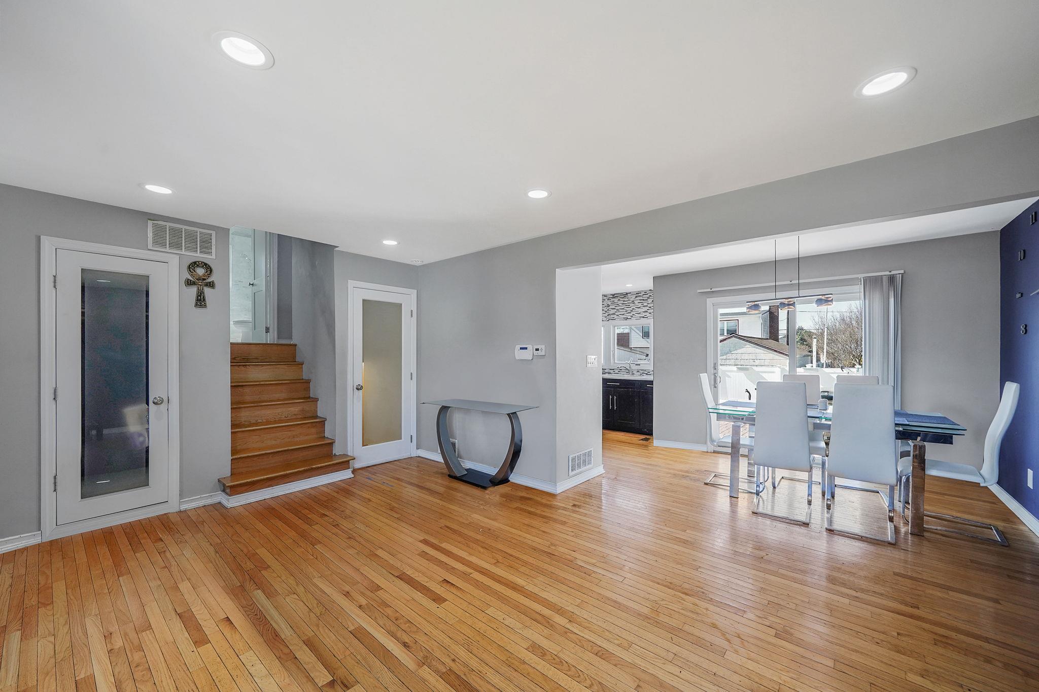 222 Nassau Avenue, Freeport, New York image 7