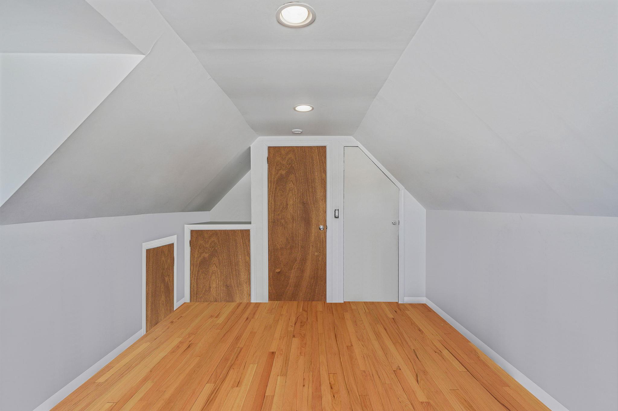 222 Nassau Avenue, Freeport, New York image 15