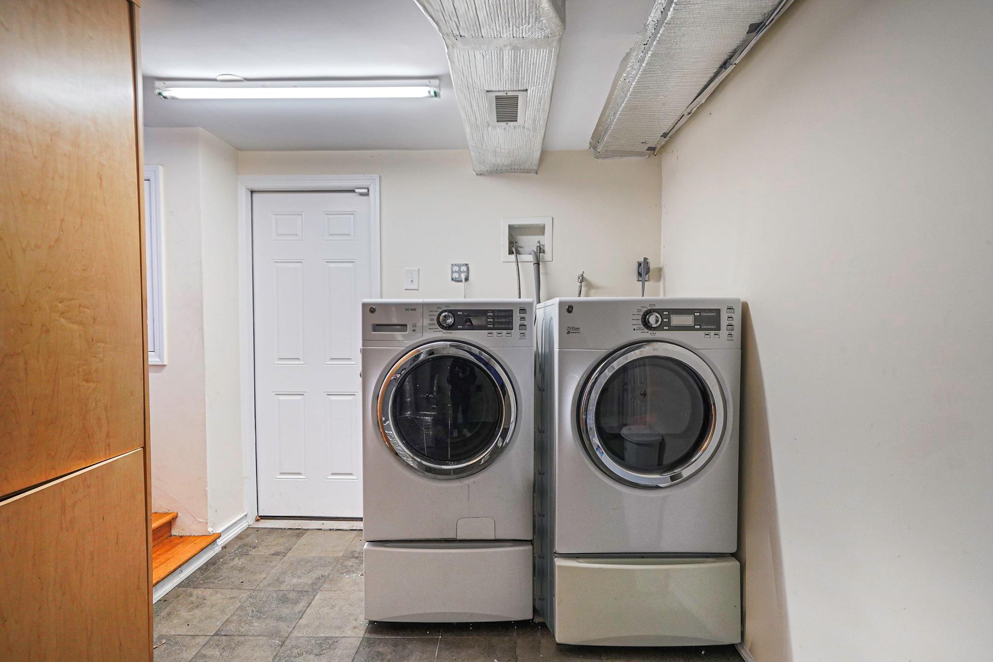 222 Nassau Avenue, Freeport, New York image 16