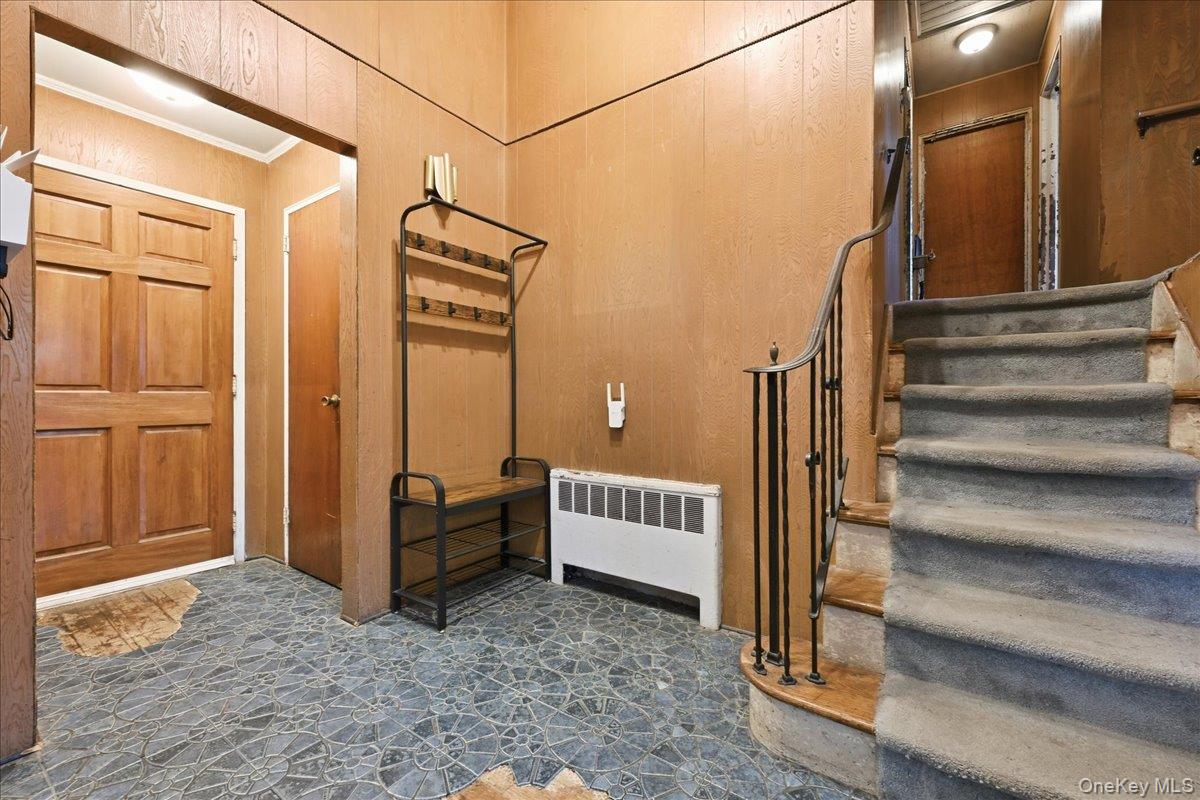4 Mayflower Avenue