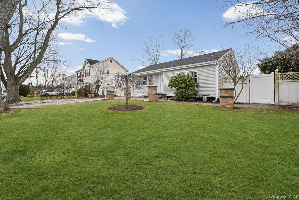 Photo of 186 Westwood Drive, Brentwood, NY 11717 (MLS # 1006692)