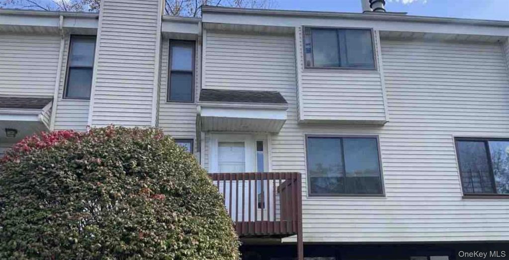 Photo of 25 Pierces Road #3, Newburgh, NY 12550 (MLS # 962673)