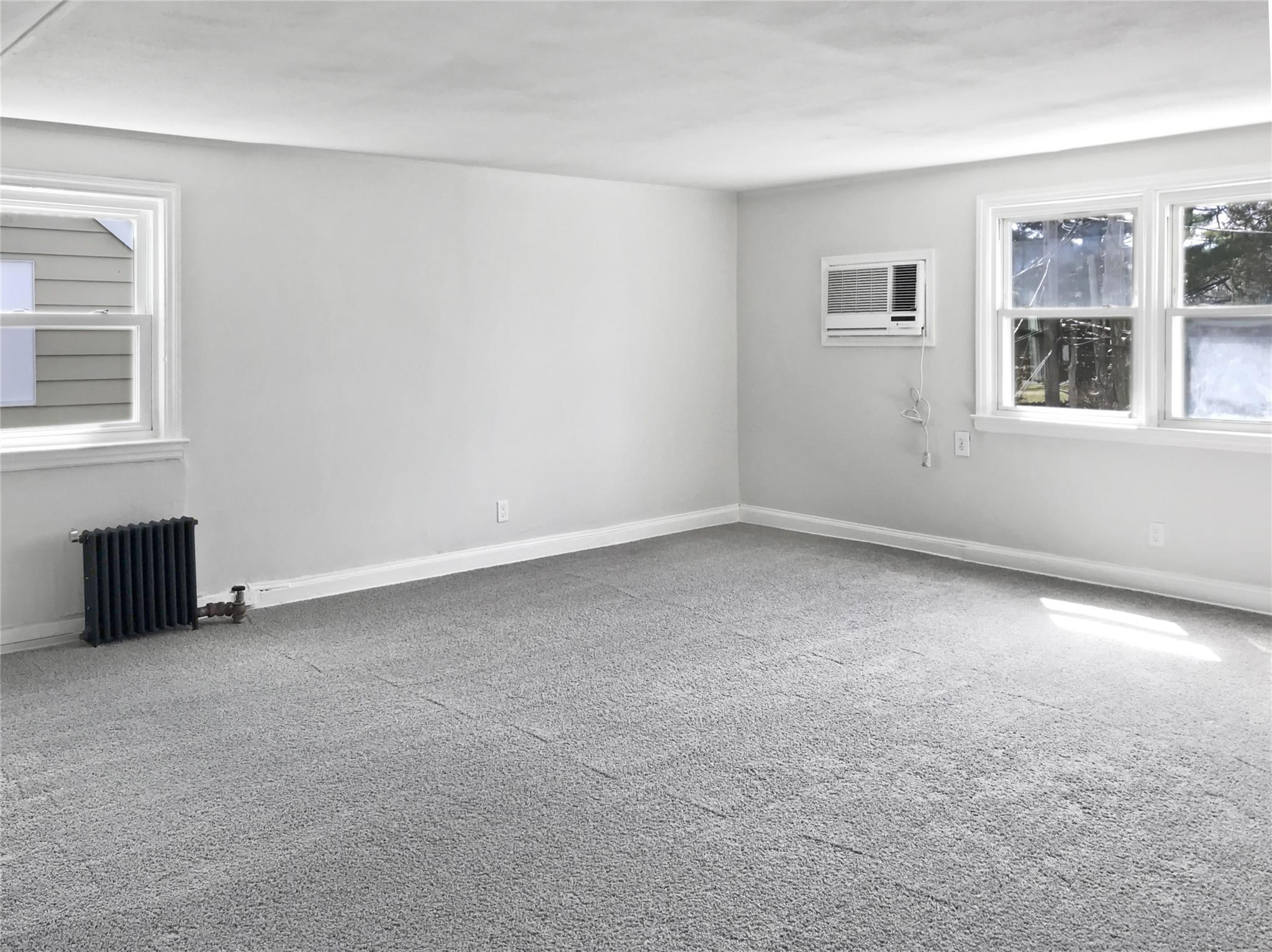 55 Martin Avenue, Hempstead, New York image 28
