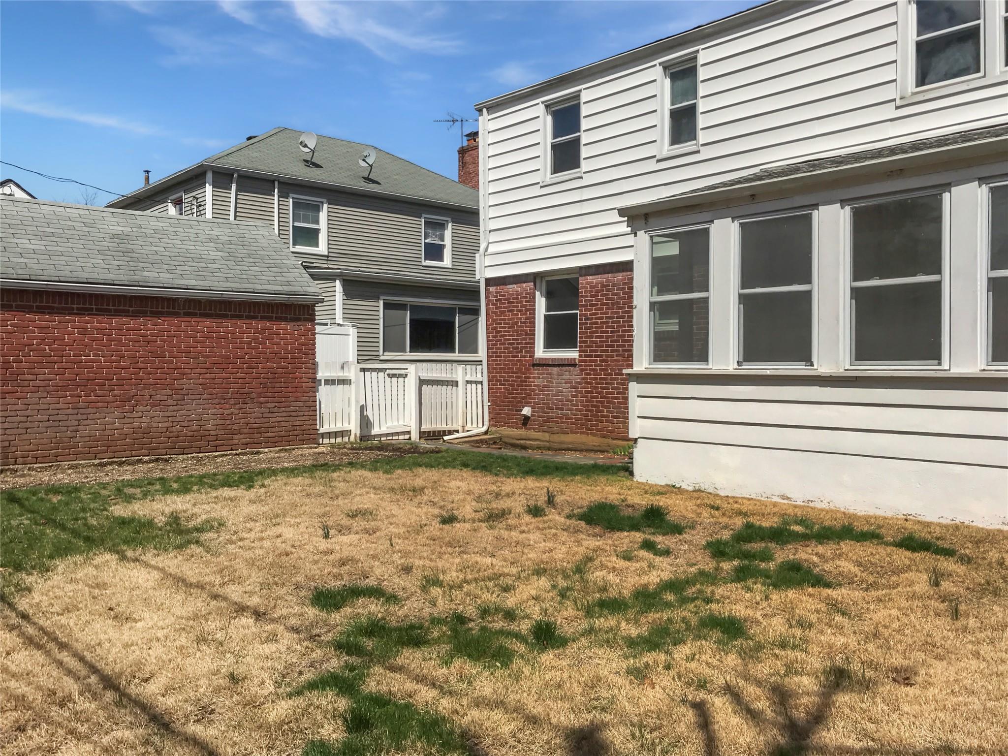 55 Martin Avenue, Hempstead, New York image 10