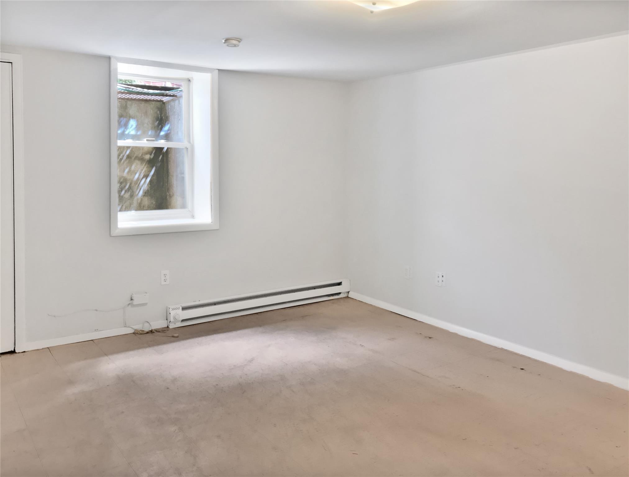 55 Martin Avenue, Hempstead, New York image 21