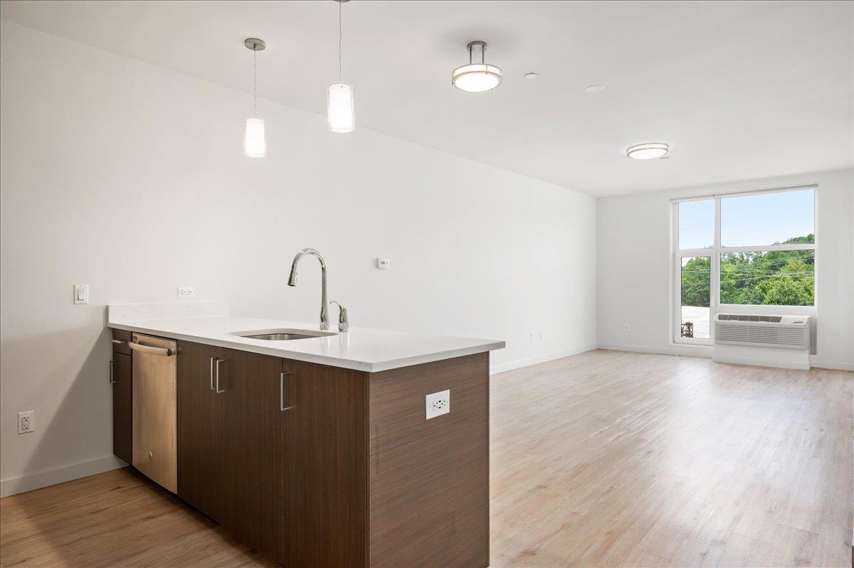 Rental Property at Halstead Avenue, Harrison, New York - Bathrooms: 1 
Rooms: 2  - $2,600 MO.