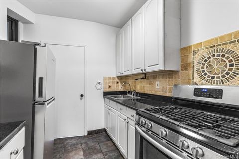 155 W 106th Street 1A New York (Manhattan) NY 10025