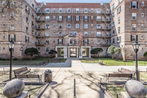 Photo of 55-23 31 Avenue #1, Woodside, NY 11377 (MLS # 967606)