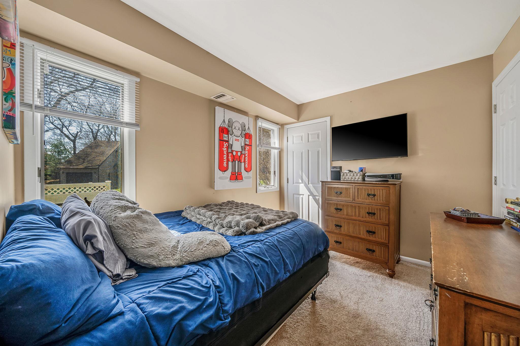 30 Jeremy Circle, Nesconset, New York image 17