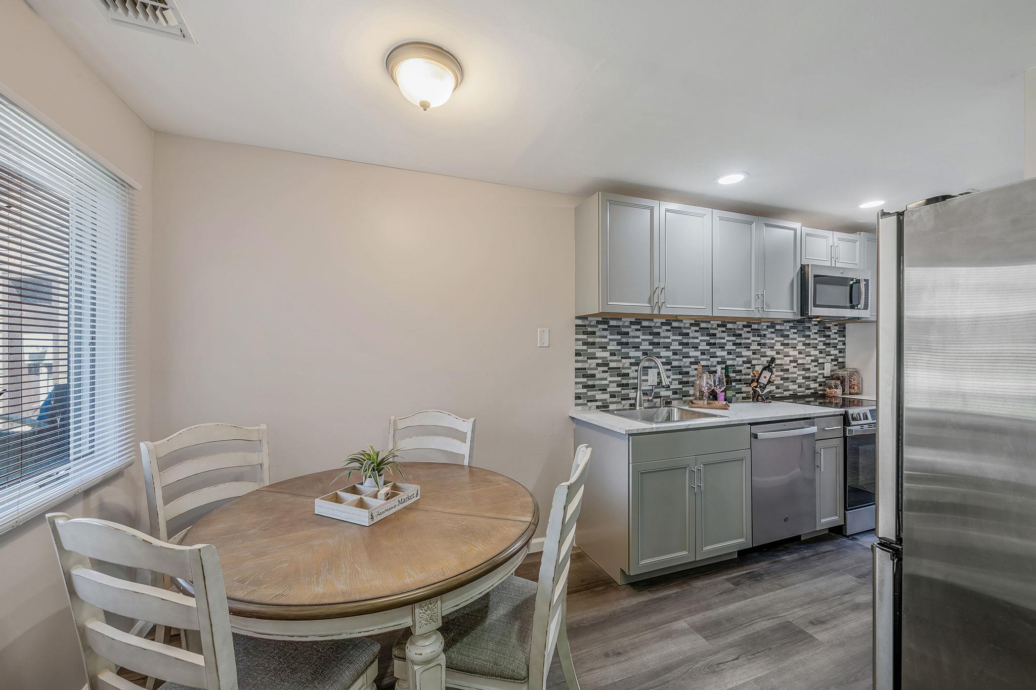 30 Jeremy Circle, Nesconset, New York image 14