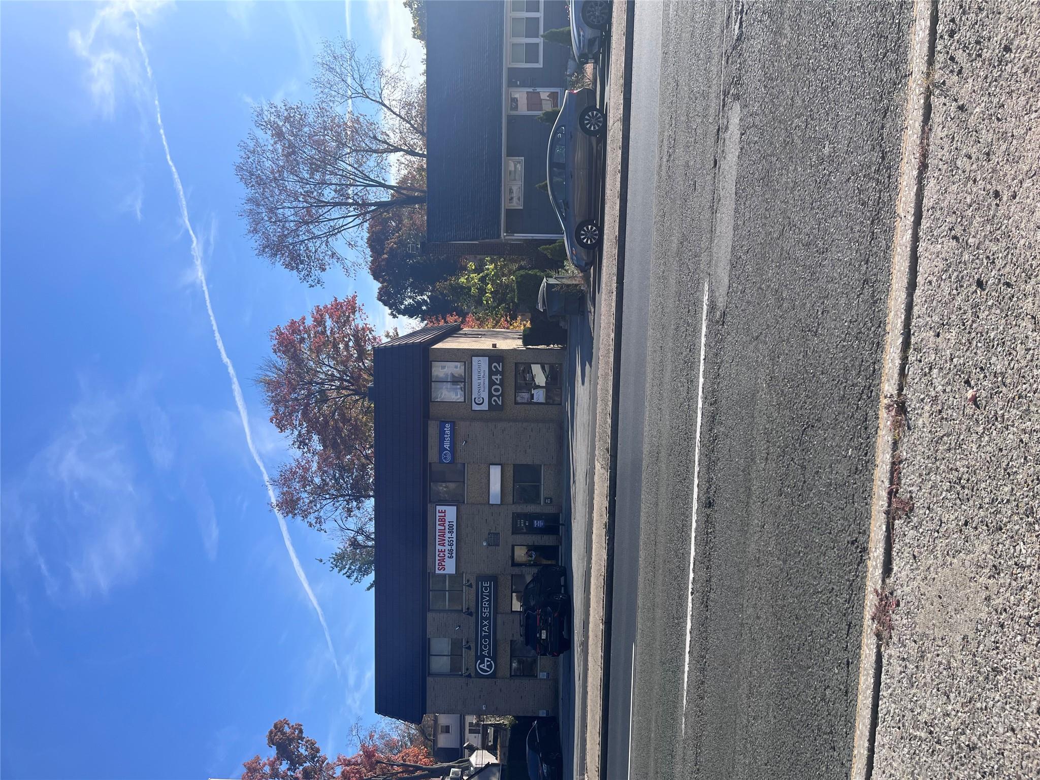 2042 Central Ave
