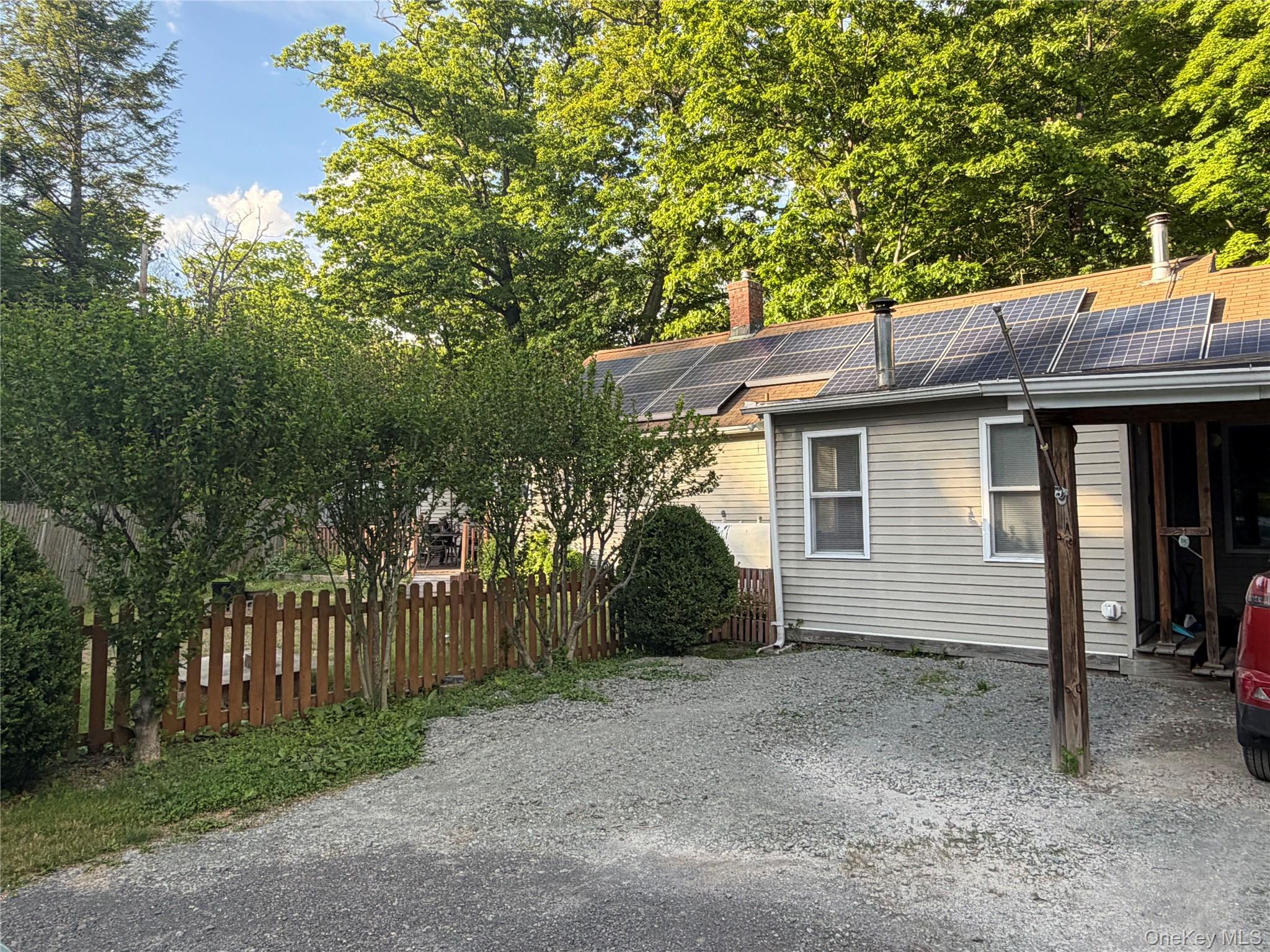 18 Maple Drive