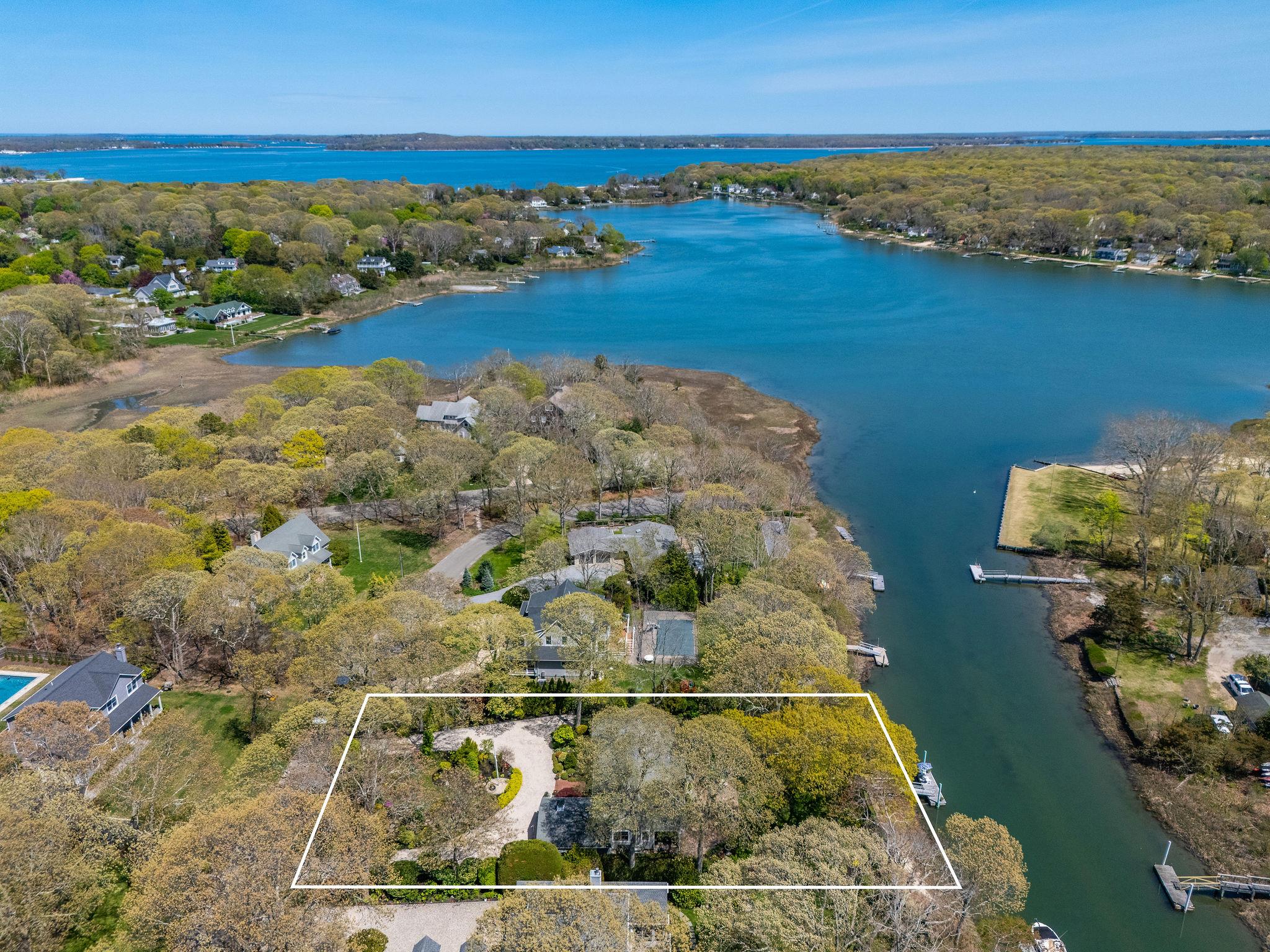 Property for Sale at Glenn Road, Southold, Hamptons, NY - Bedrooms: 3 
Bathrooms: 3  - $2,295,000