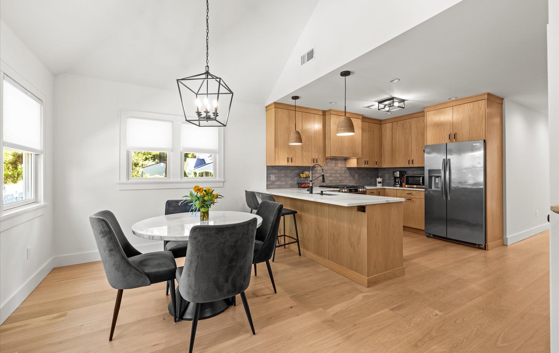 650 Washington Drive, Centerport, New York image 6