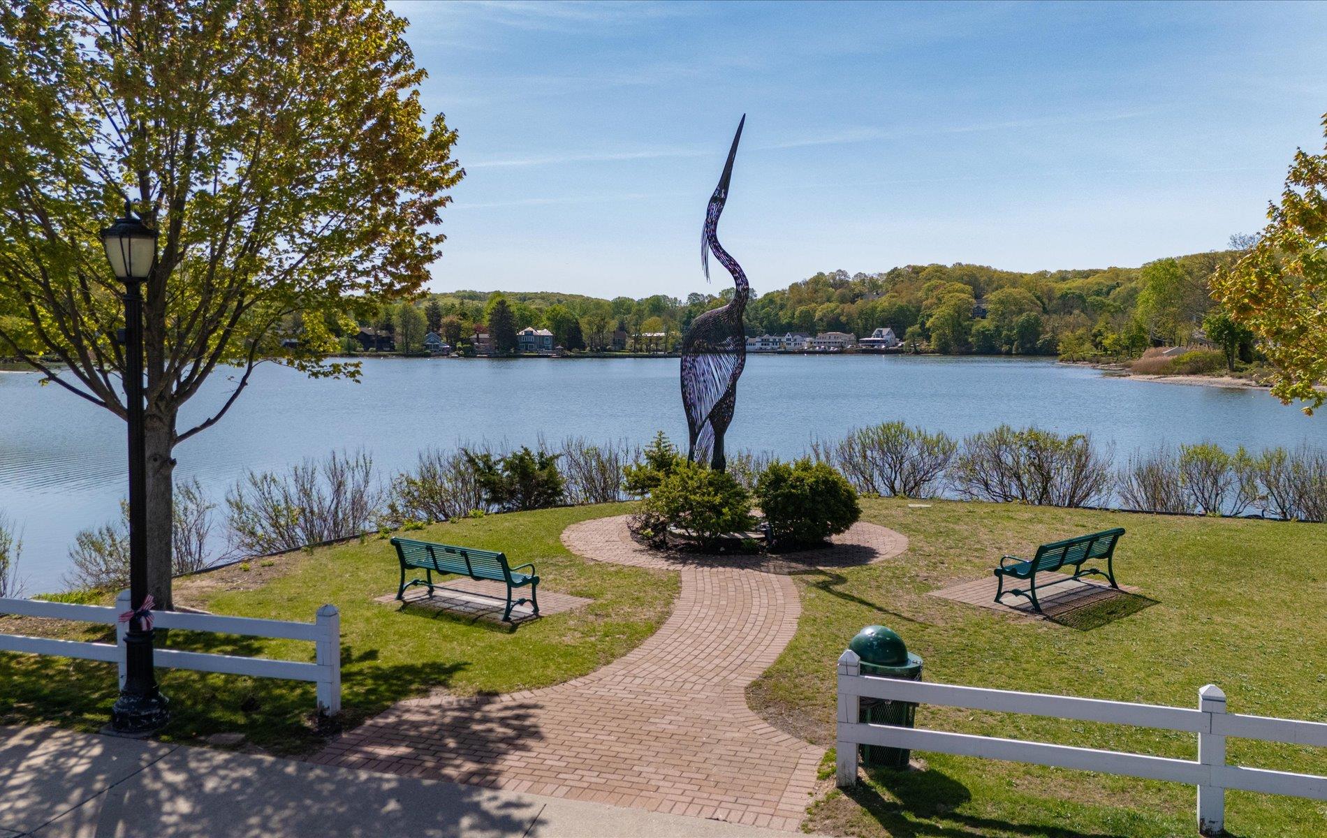 650 Washington Drive, Centerport, New York image 31