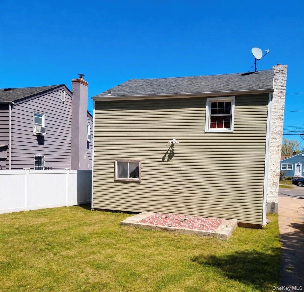 165 President Street