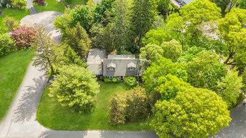 Photo of 9 Archer Drive, Stony Brook, NY 11790 (MLS # 1001027)