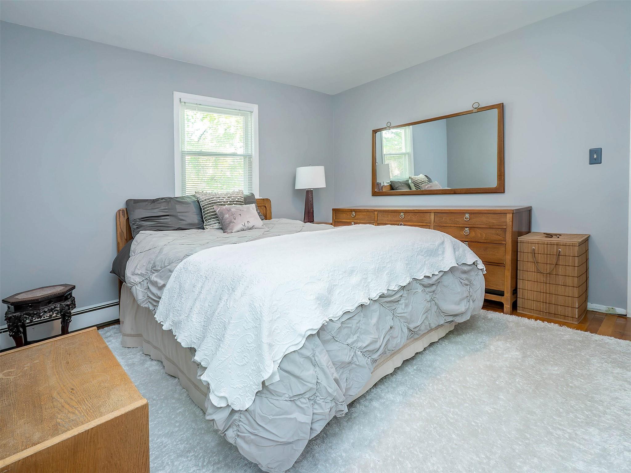28 Pepperday Avenue, Port Washington, New York image 13