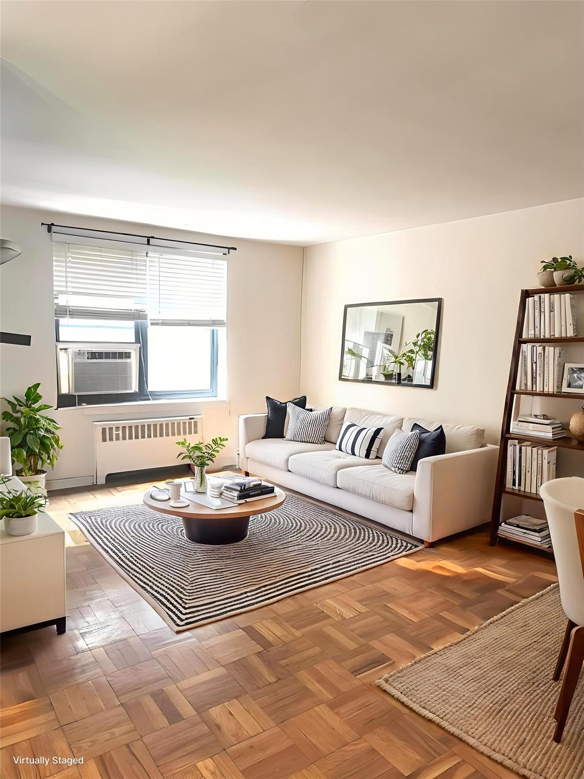 91-08 32 Avenue E107