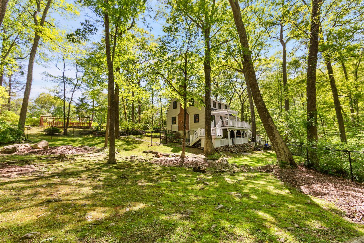7 Laurie Lane, South Salem, New York image 44