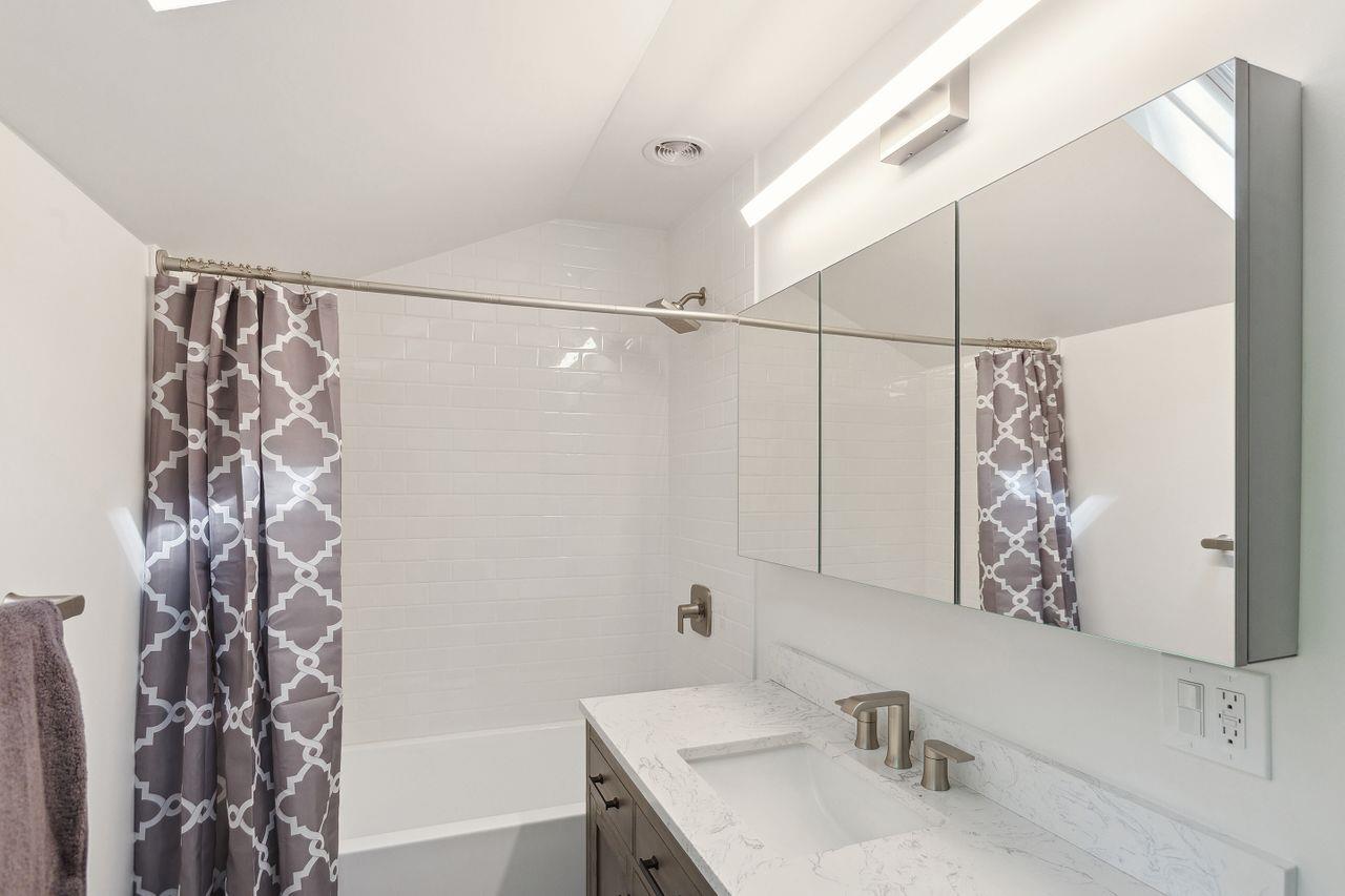 7 Laurie Lane, South Salem, New York image 18