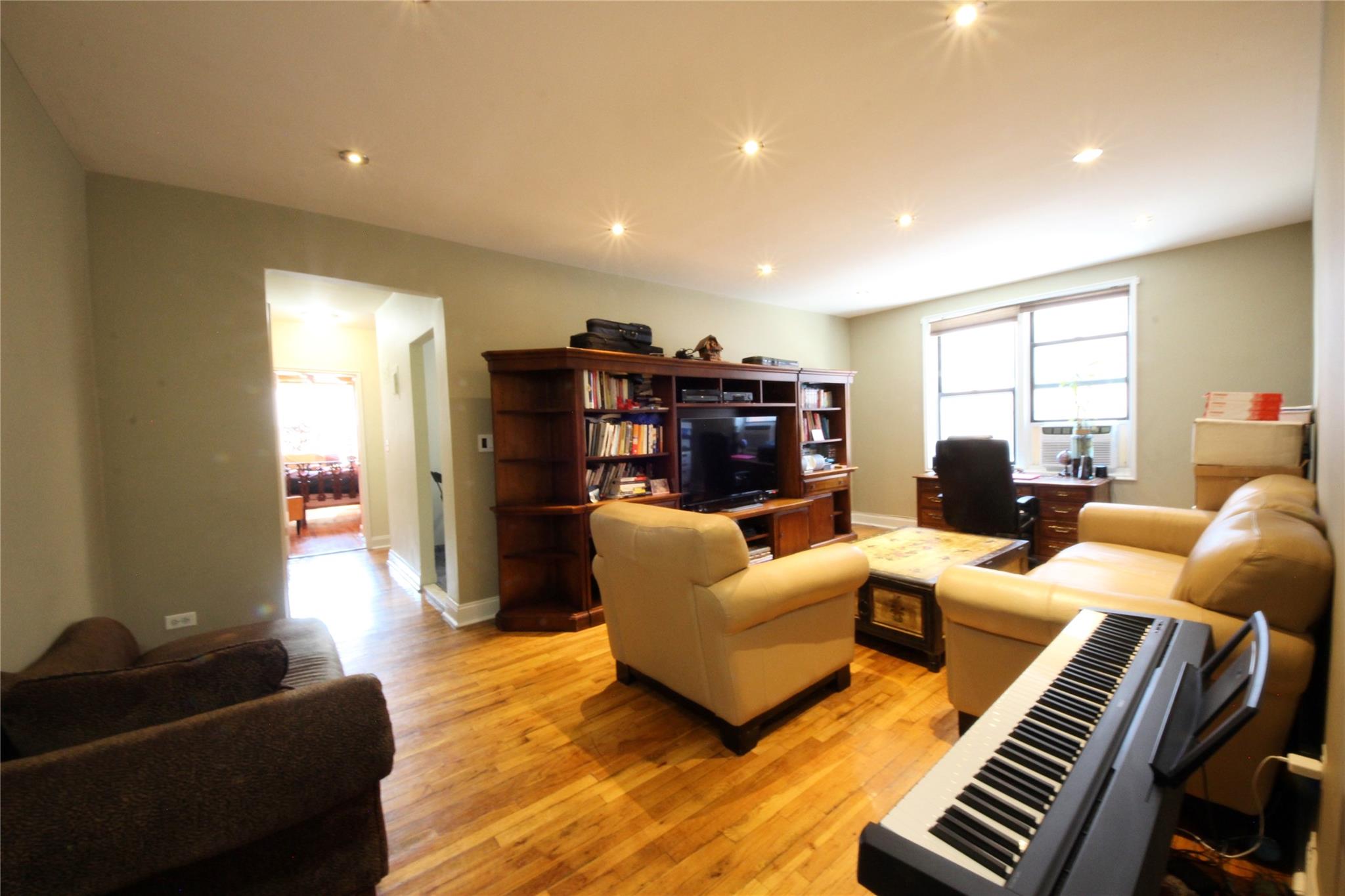 103-25 68th Avenue #5G, Forest Hills, New York image 2