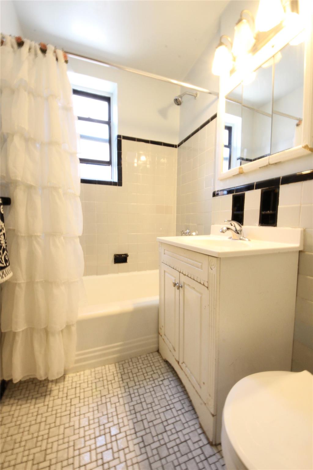 103-25 68th Avenue #5G, Forest Hills, New York image 5