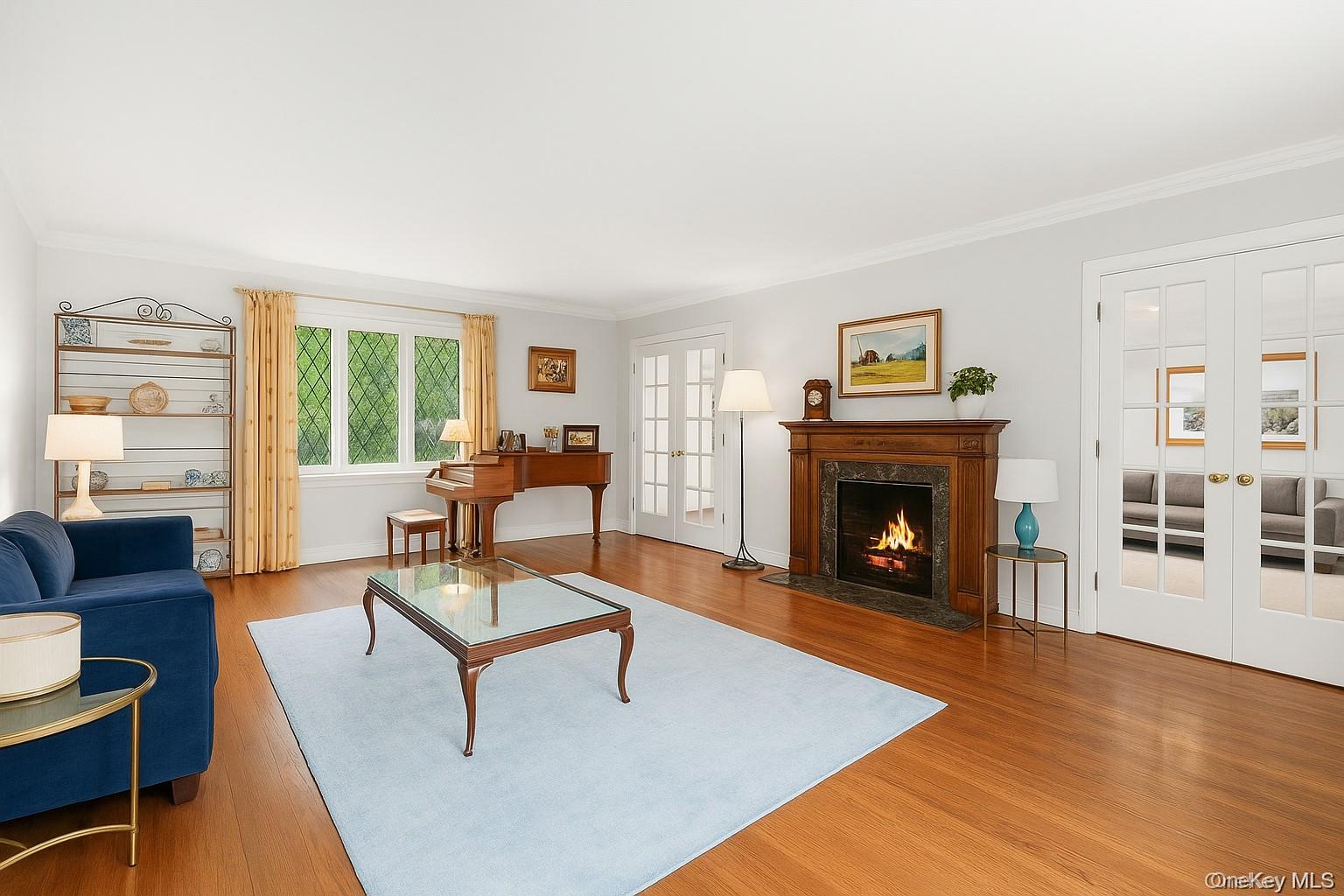 4 Villa Lane