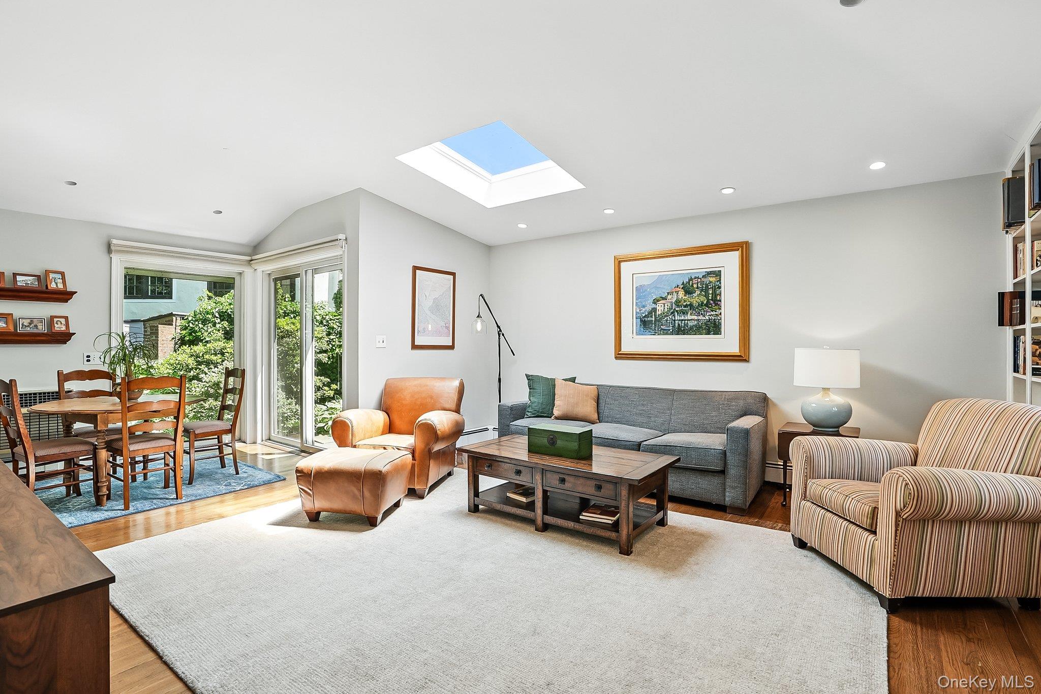 4 Villa Lane