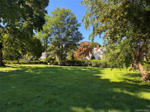 Vacant Land For Sale - Corner Oak Poplar Street<br/> Elmsford, NY 