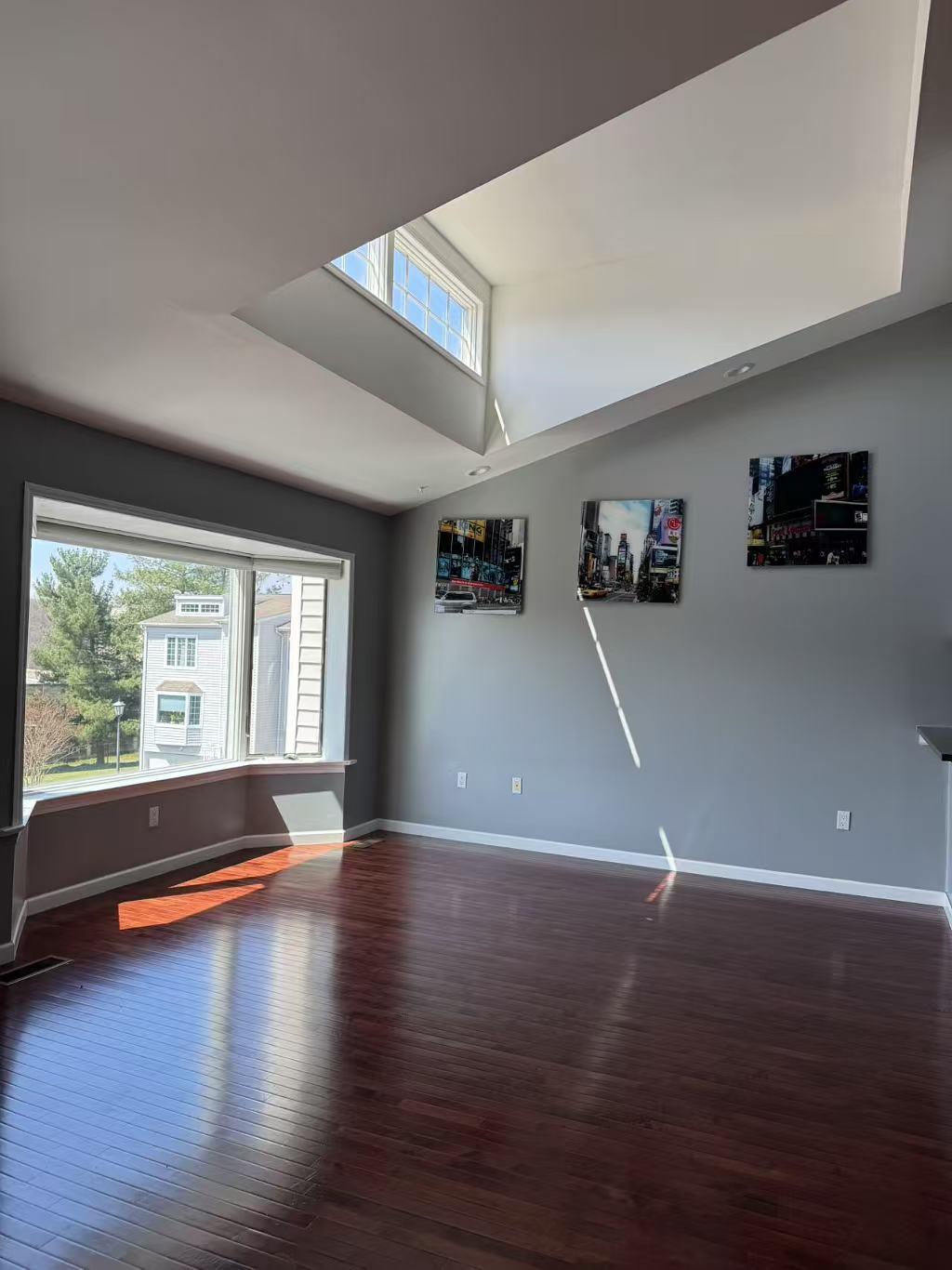 241-39B Oak Park Drive, Little Neck, New York image 3