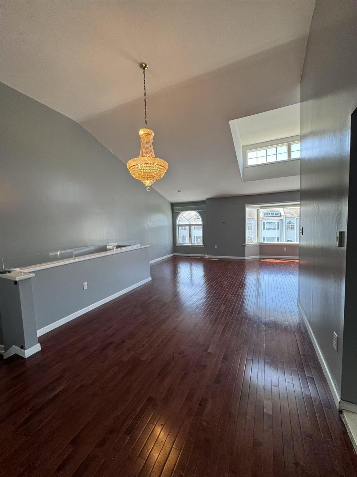 241-39B Oak Park Drive, Little Neck, New York image 10