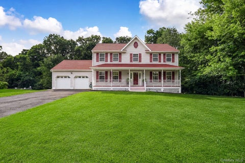 Photo of 44 Ramblewood Drive, Newburgh, NY 12550 (MLS # 1029508)