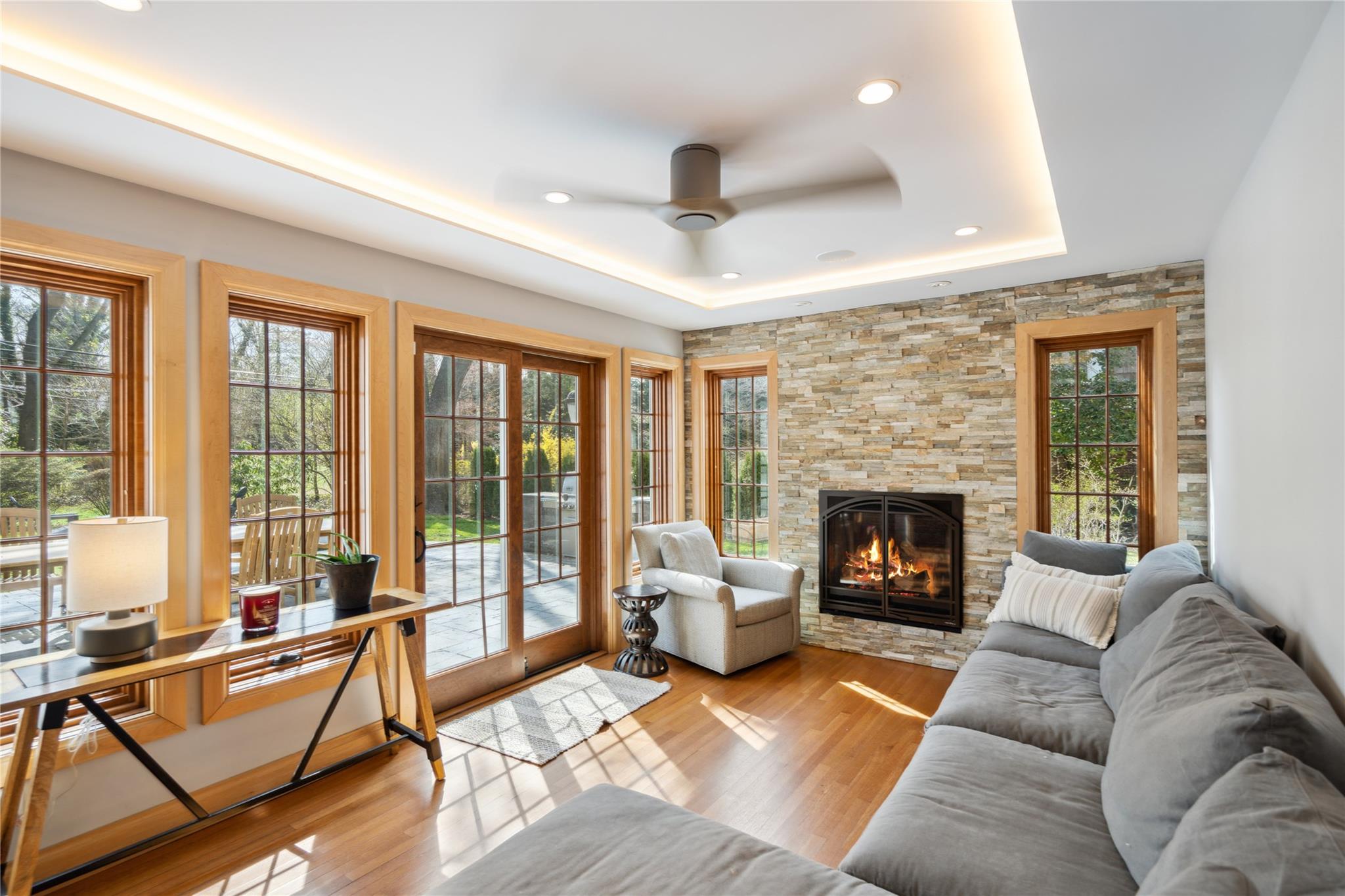 46 Wensley Drive, Great Neck, New York image 18