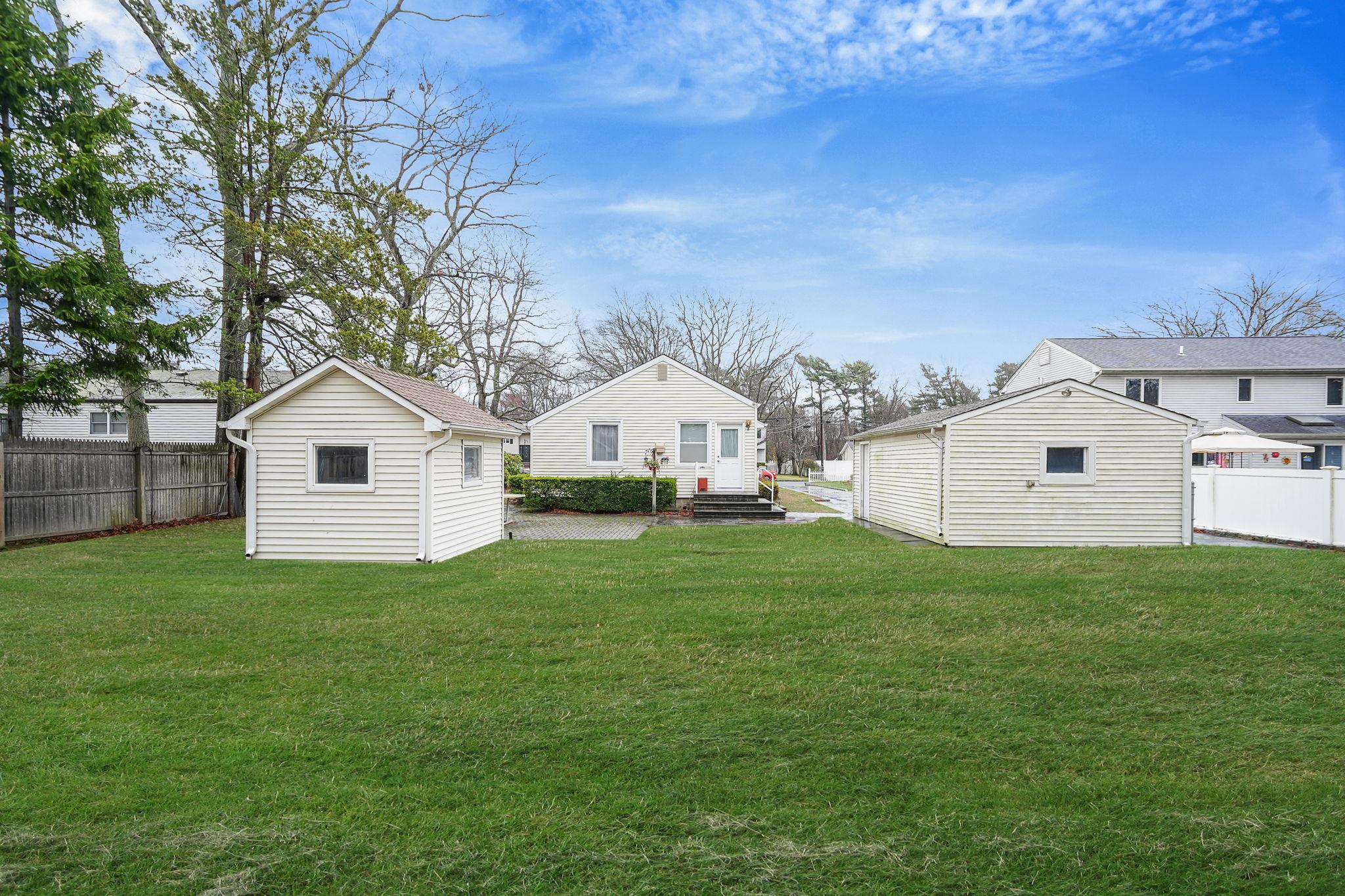 622 Sandra Avenue Ave, West Islip, New York image 26