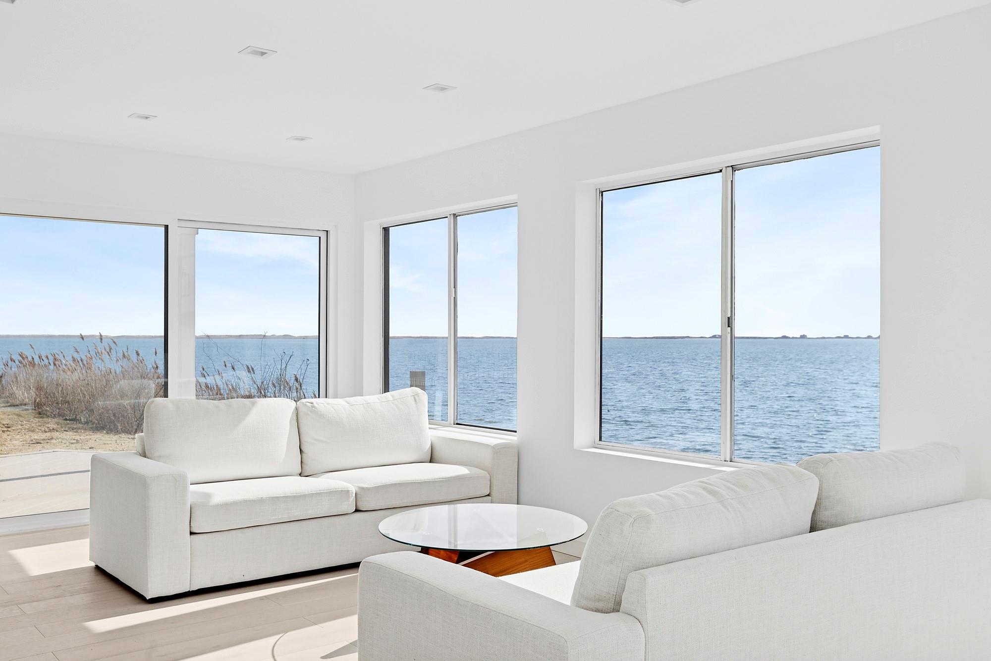 11 Tiana Circle, Hampton Bays, New York image 5