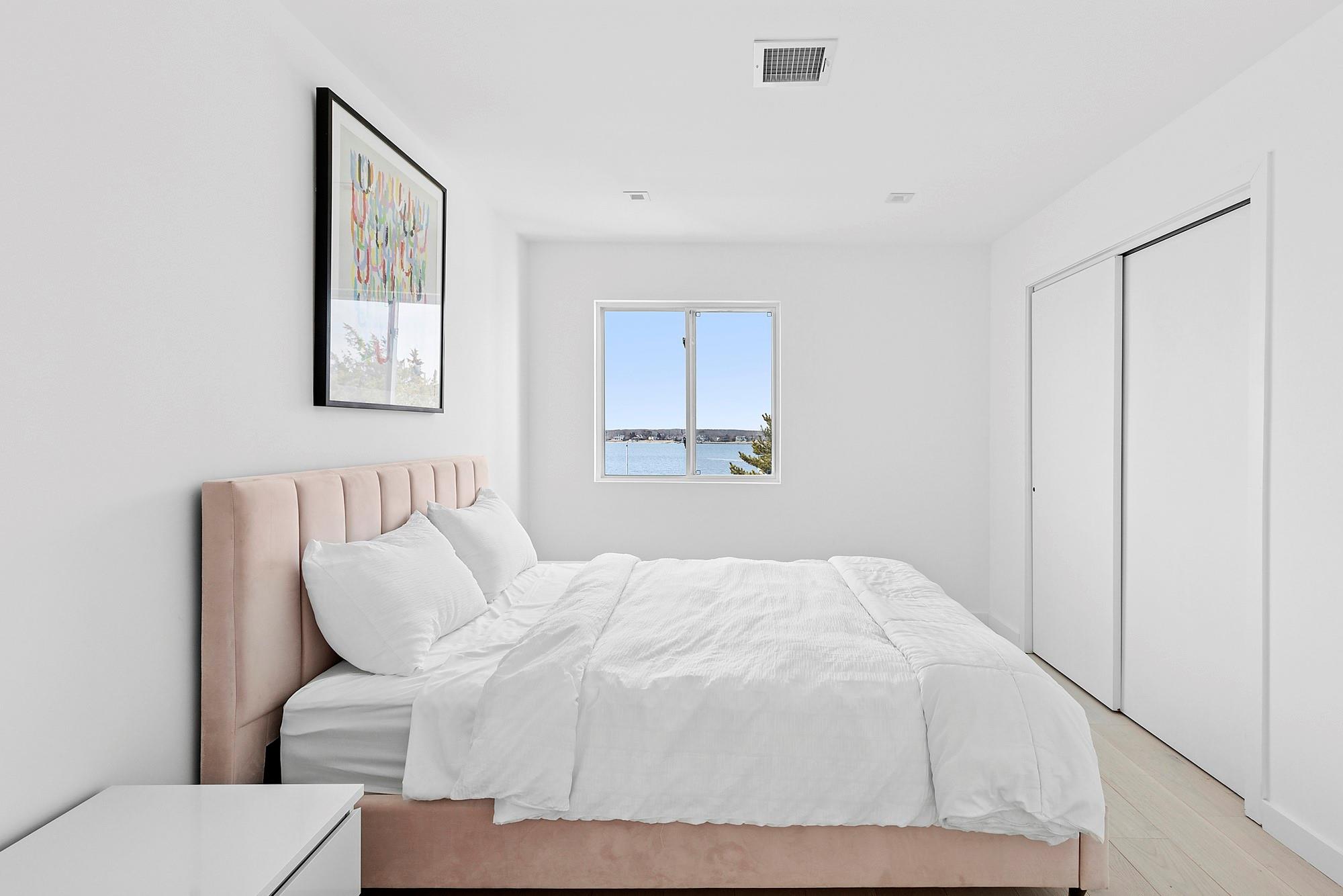 11 Tiana Circle, Hampton Bays, New York image 18