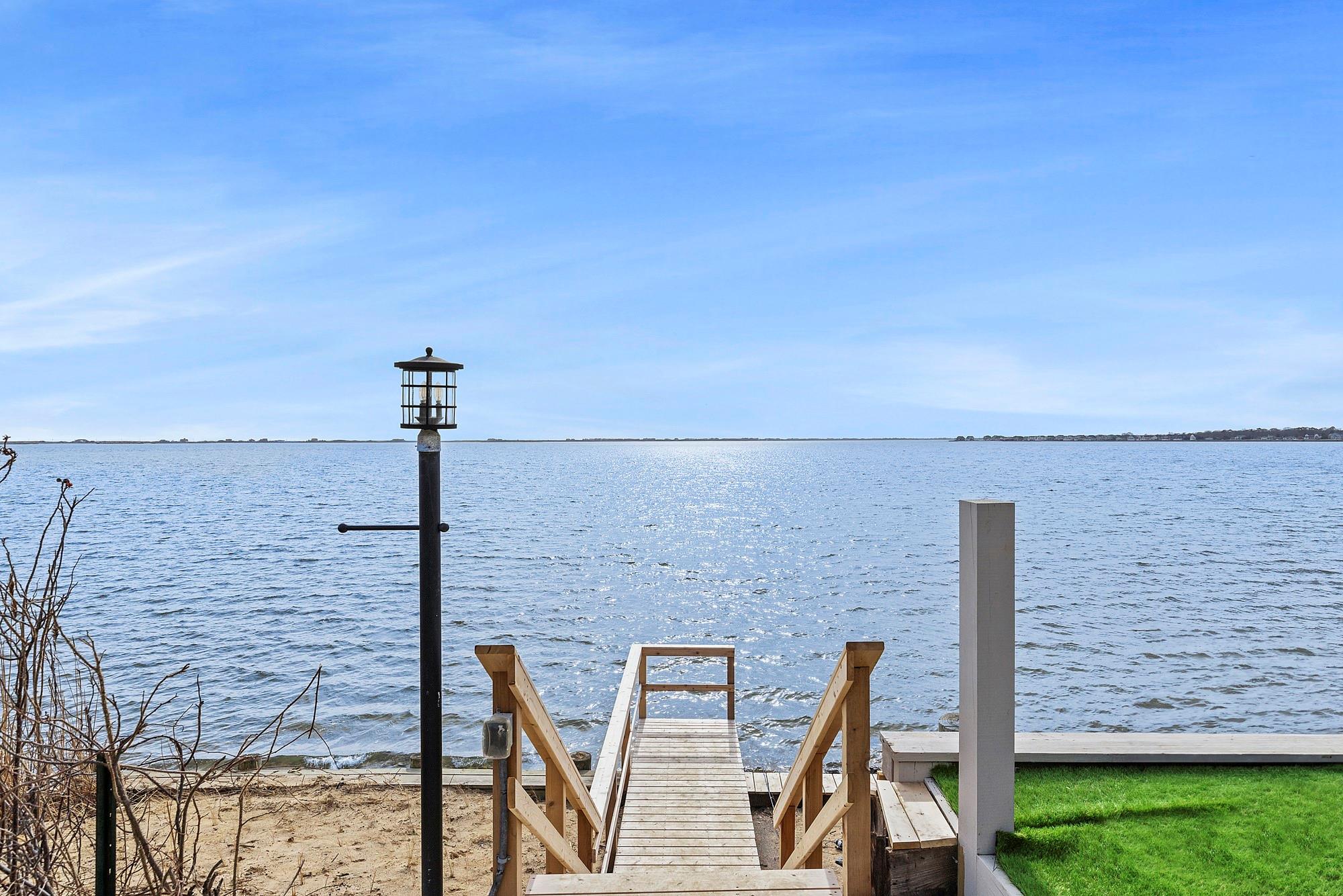 11 Tiana Circle, Hampton Bays, New York image 31