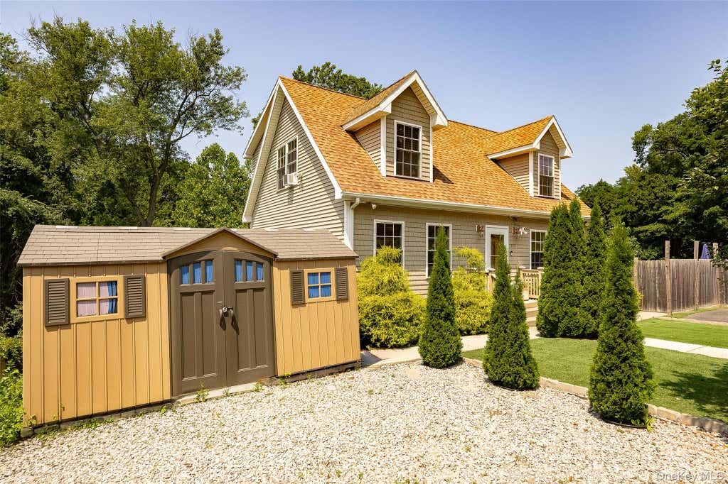Photo of 505 Route 9D, Beacon, NY 12508 (MLS # 1032290)
