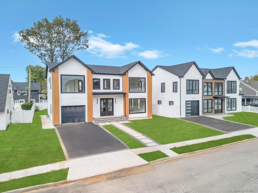 Photo of 25 Red Maple Dr N Dr, Wantagh, NY 11793 (MLS # 914930)
