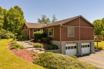 185 Crawford Street Pine Bush NY 12566