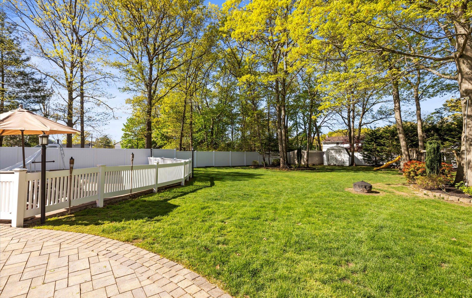 144 Kings Park Road, Commack, New York image 34
