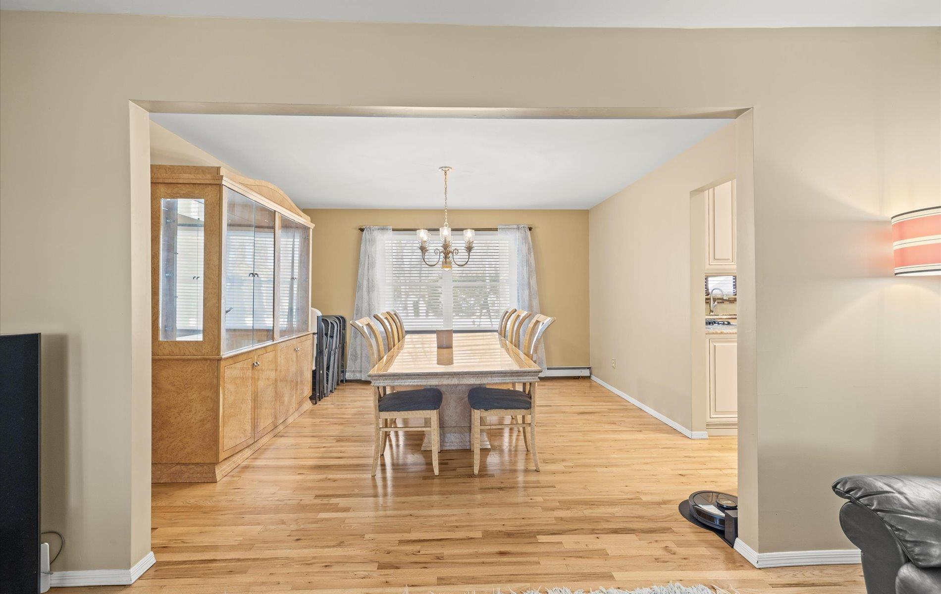 144 Kings Park Road, Commack, New York image 12