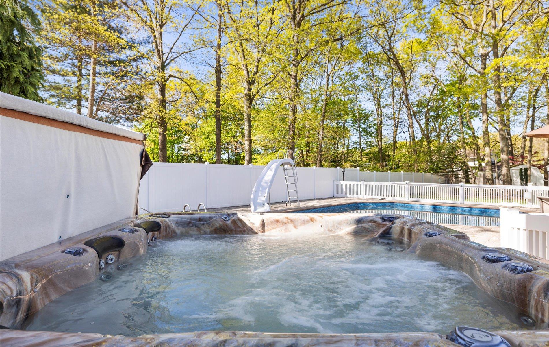 144 Kings Park Road, Commack, New York image 33