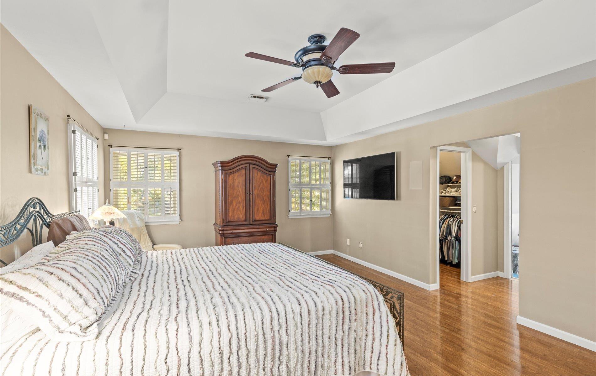 144 Kings Park Road, Commack, New York image 19