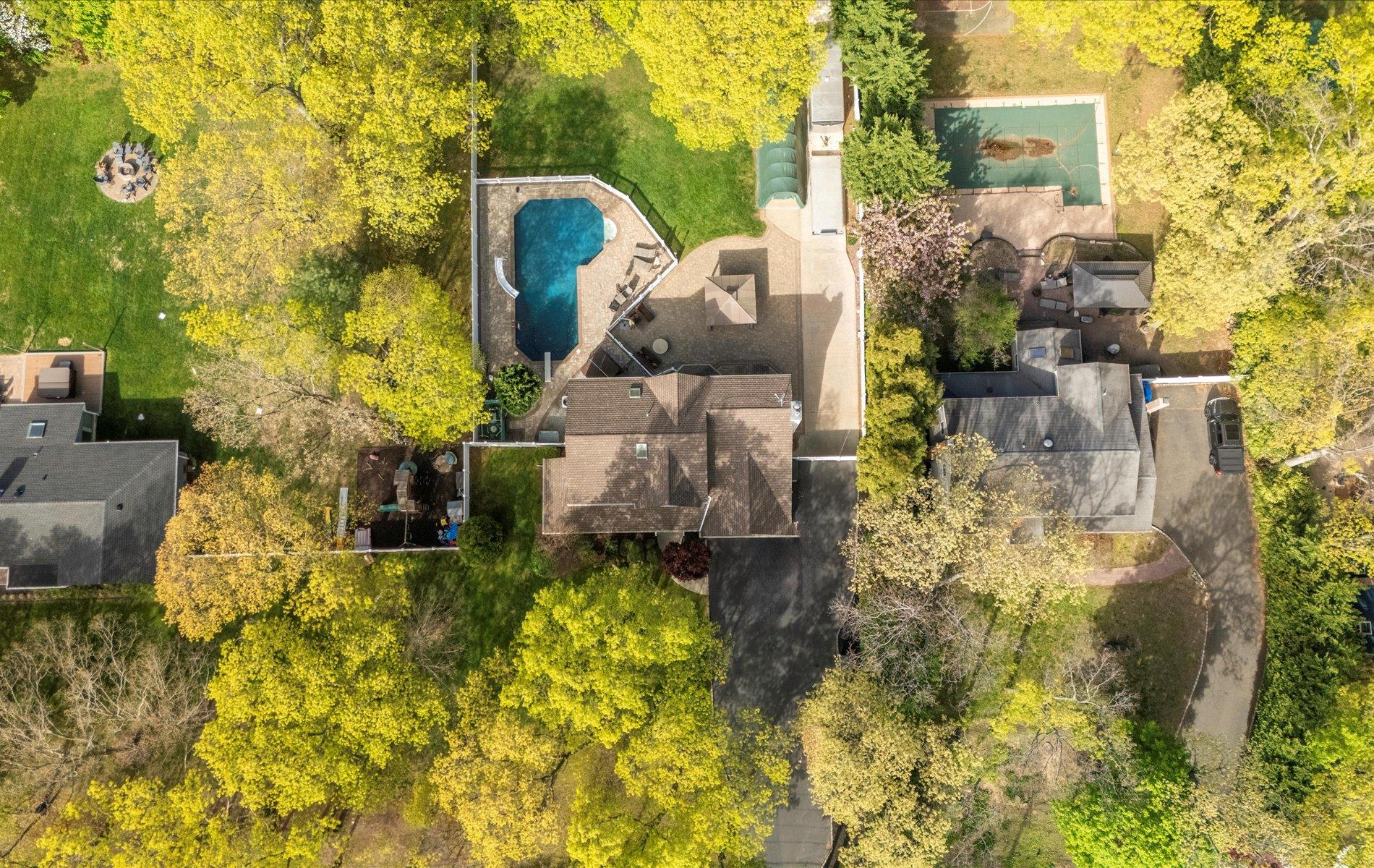 Property for Sale at Kings Park Road, Commack, Hamptons, NY - Bedrooms: 4 
Bathrooms: 3  - $1,199,000