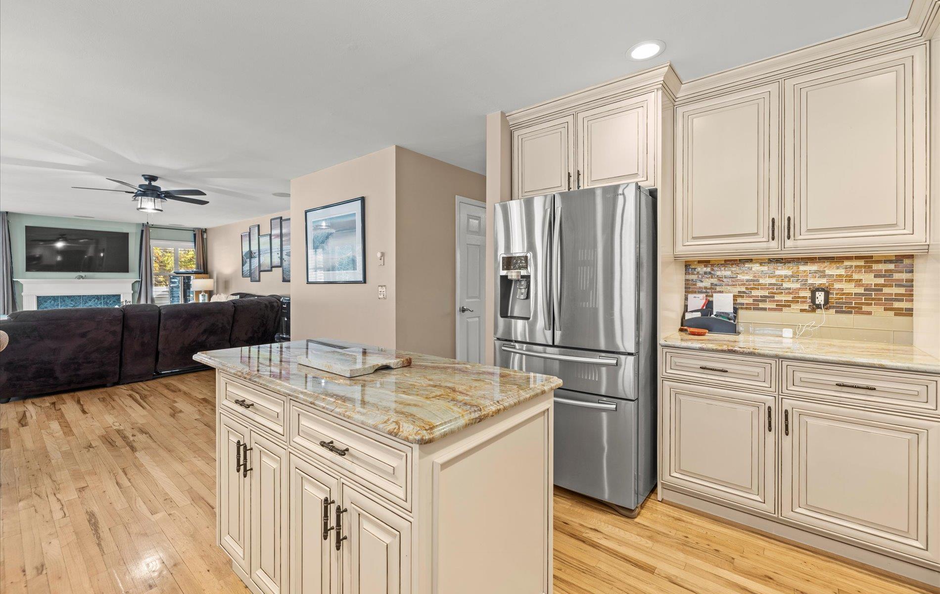 144 Kings Park Road, Commack, New York image 9