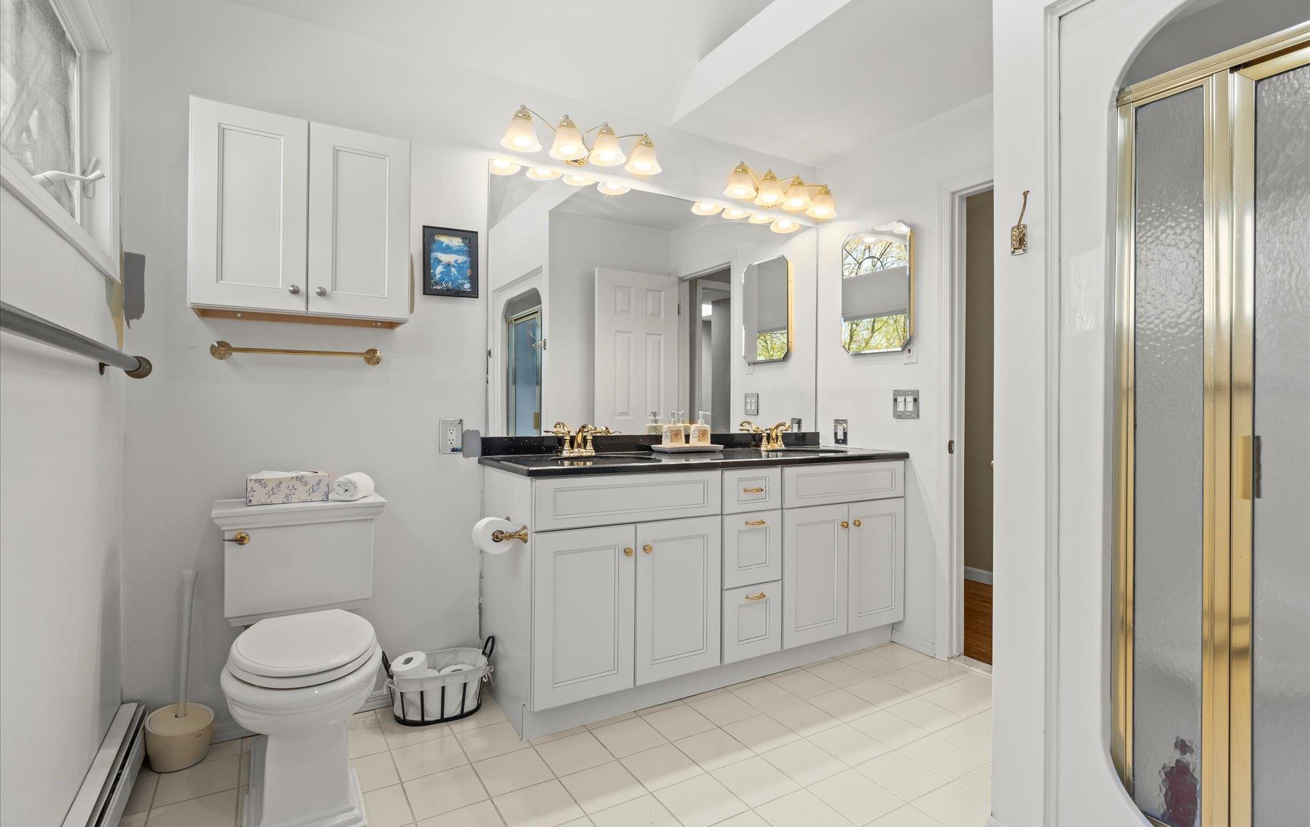 144 Kings Park Road, Commack, New York image 21
