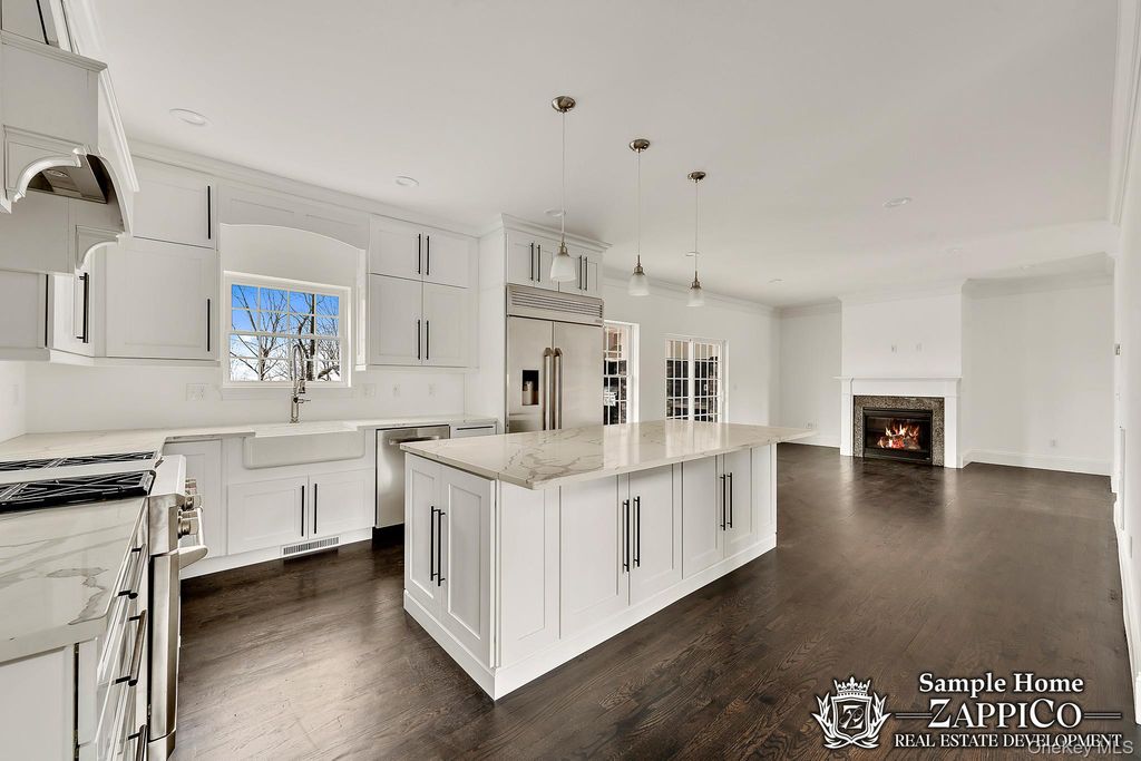 Photo of 775 Linda Avenue, Thornwood, NY 10594 (MLS # 943941)